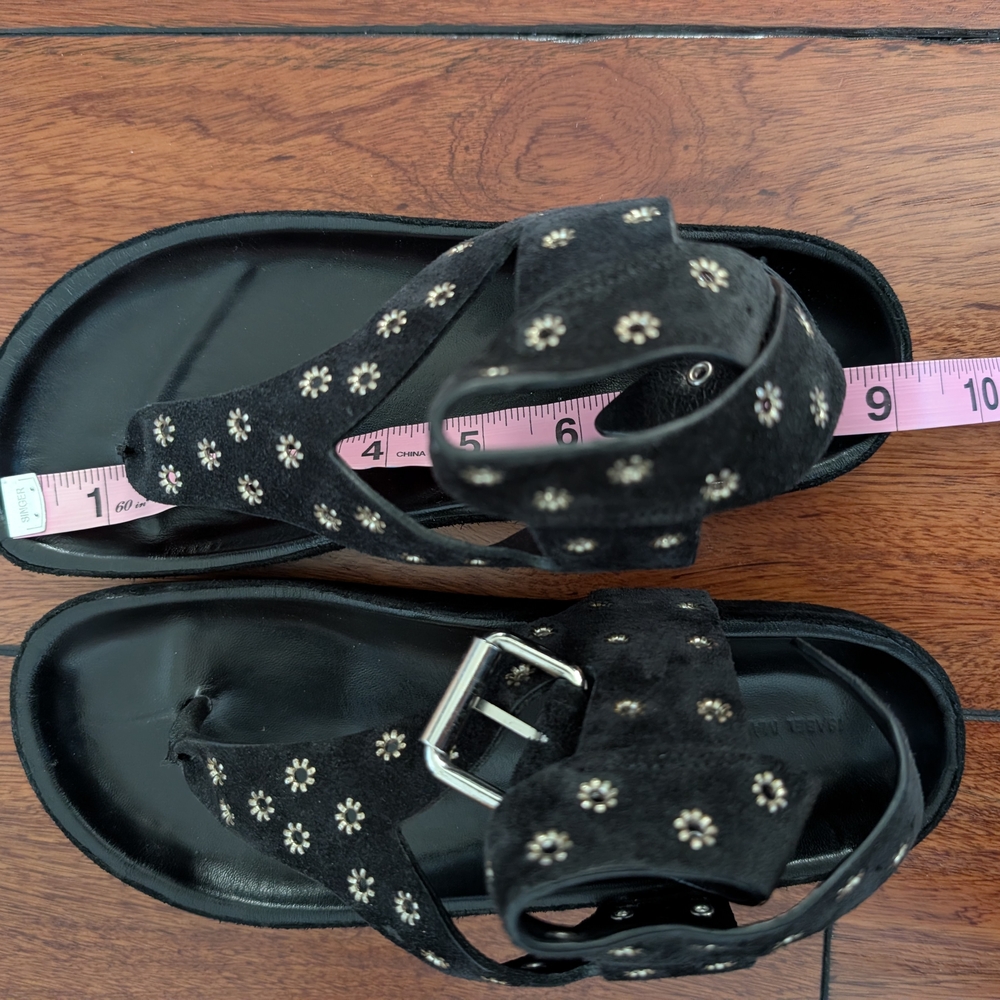 Isabel Marant Black Sandals with Floral Accents - Picture 5 of 5